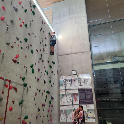 Bewegung und Sport in der Kletterhalle