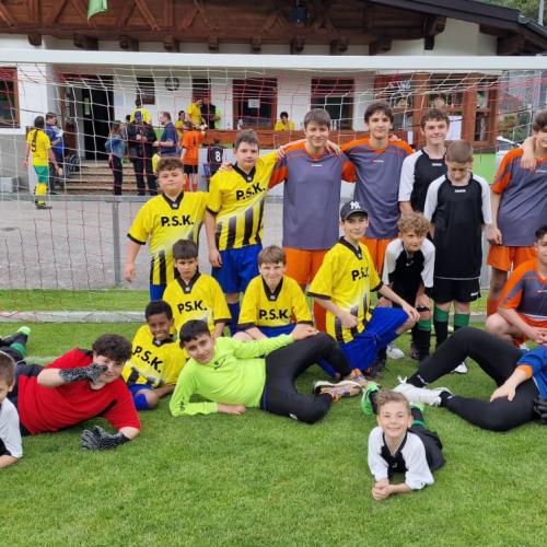 das gesamte Team Mils