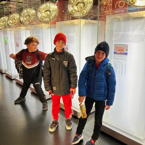 © SW Besuch beim FC Bayern