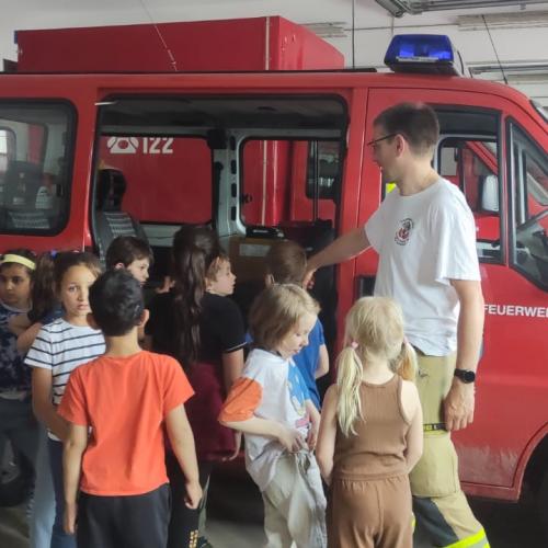 Interesse am Feuerwehrauto!