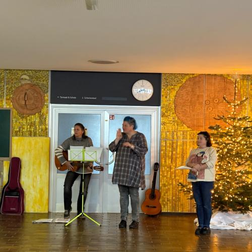 Adventbeginn in der Schule