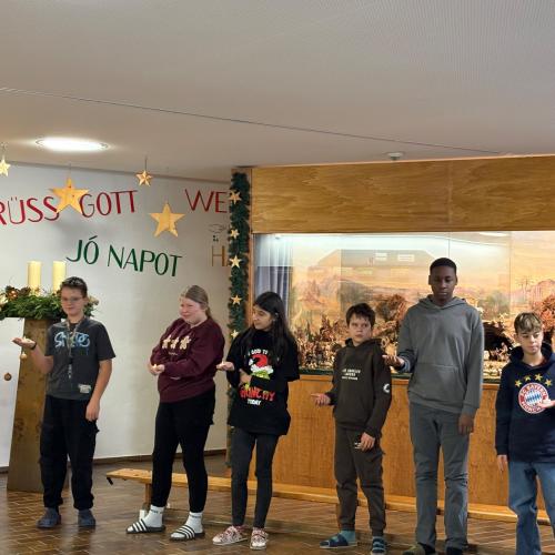 Adventbeginn in der Schule