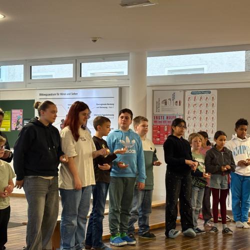 Adventbeginn in der Schule