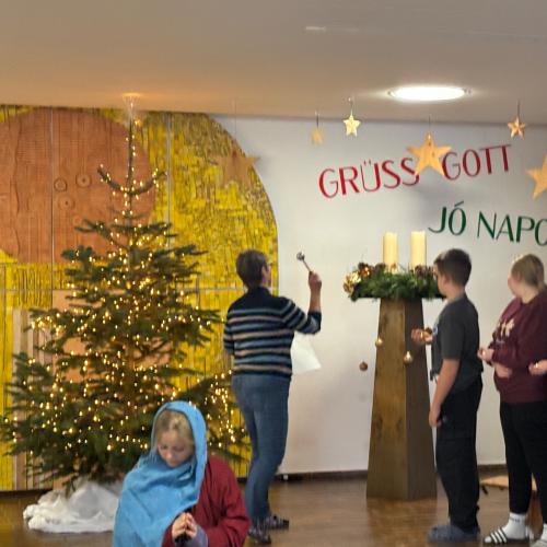 Adventbeginn in der Schule