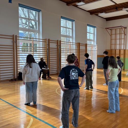 TKS: Afrikanische Trommler