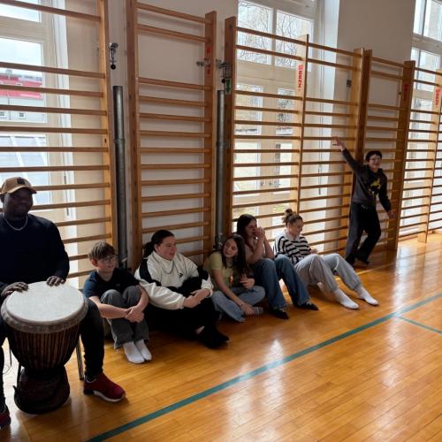 TKS: Afrikanische Trommler