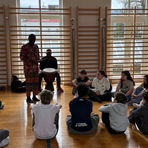 TKS: Afrikanische Trommler